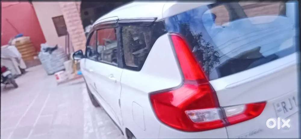 Maruti Suzuki Ertiga 2023 Variant Vxi  Dec 2022 100% Orignal (no Cash)