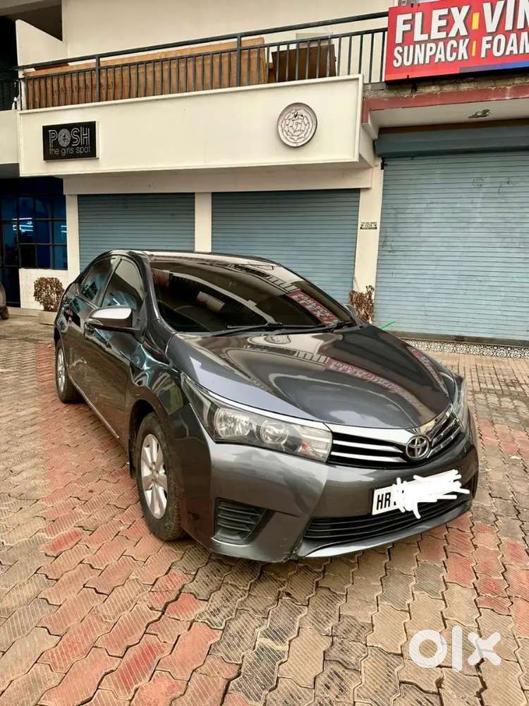 Toyota Corolla Altis 2014