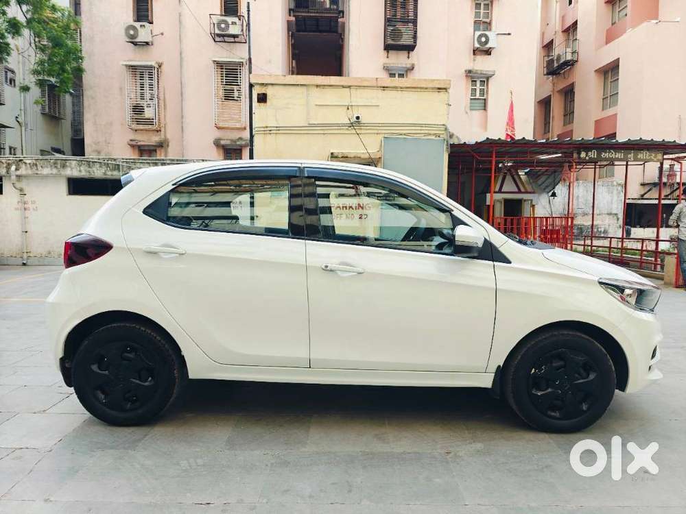 Tata Tiago 1.2 Revotron Xt (o), 2021, Petrol