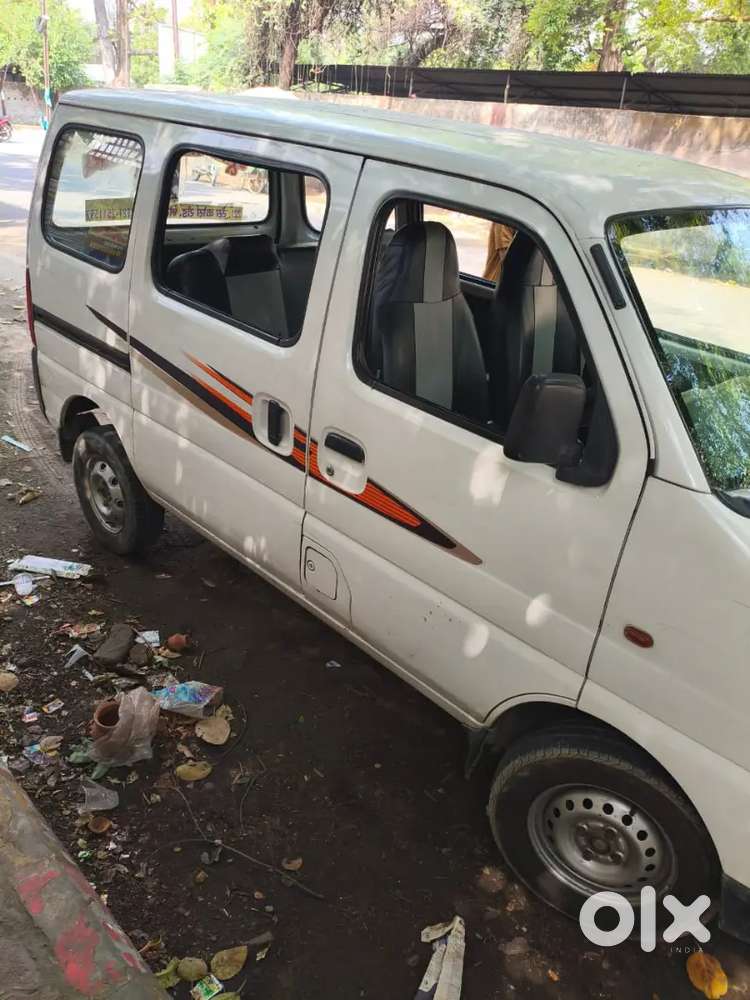 Maruti Suzuki Eeco 2019 Cng &  Petrol Hybrids 380000 Km Driven