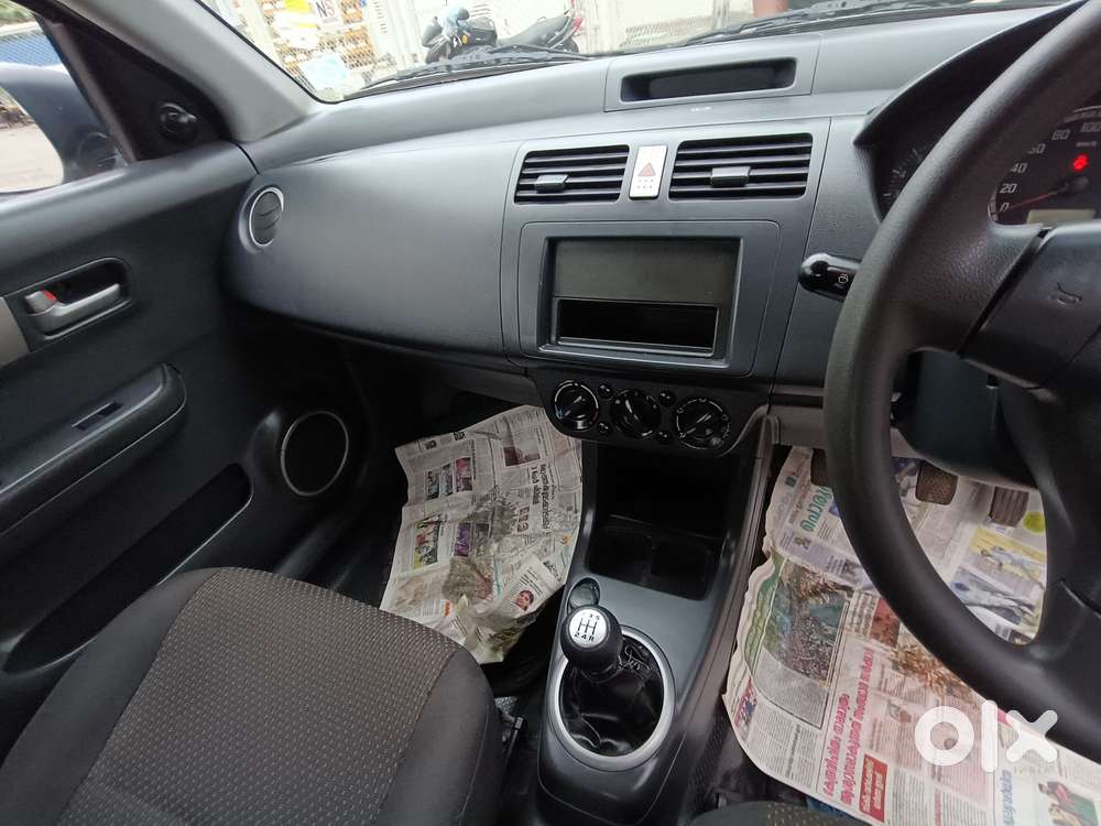 Maruti Suzuki Swift Vxi Abs Bsiv, 2006, Petrol