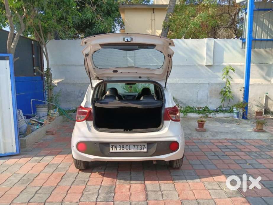 Hyundai Grand I10 Sportz(o) 1.2 Mt, 2018, Petrol