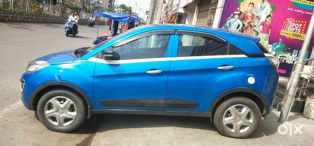Nexon Xma, Diesel 24kmpl