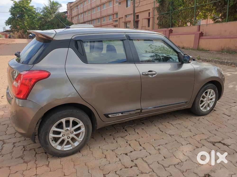 Maruti Suzuki Swift Vvt Zxi, 2019, Petrol