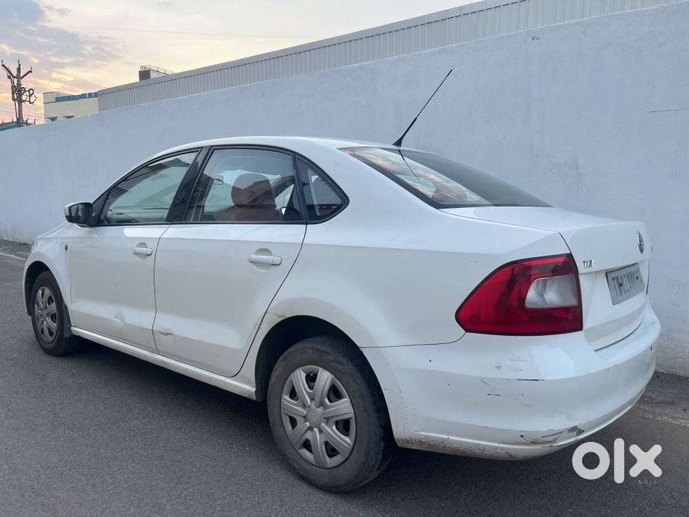 Skoda Rapid 1.6 Tdi Ambition, 2012, Diesel