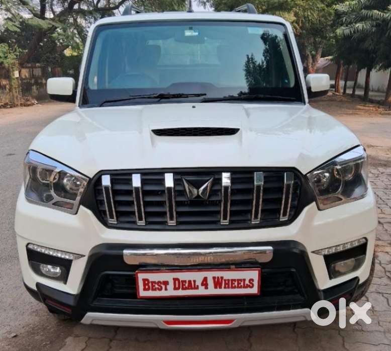 Mahindra Scorpio Classic 2.2 S 11 Mt 7 Str, 2023, Diesel