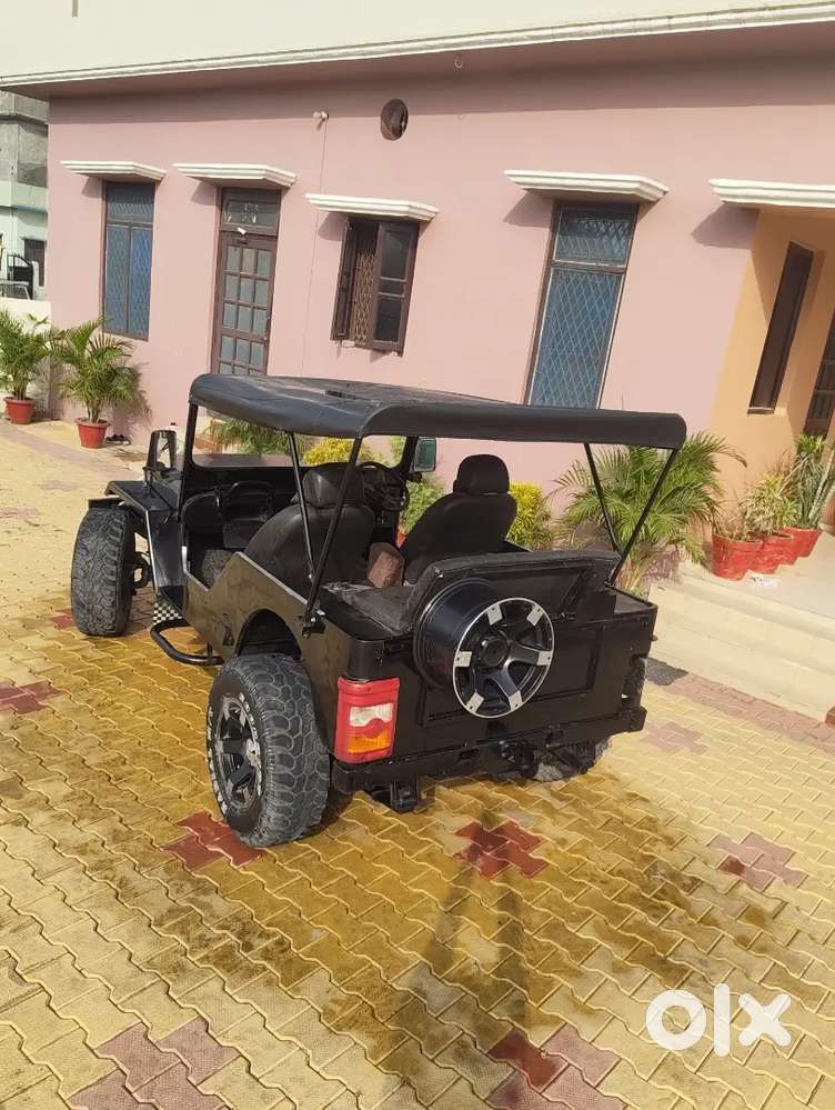 Mahindra Jeep 2004 Diesel Well Maintained