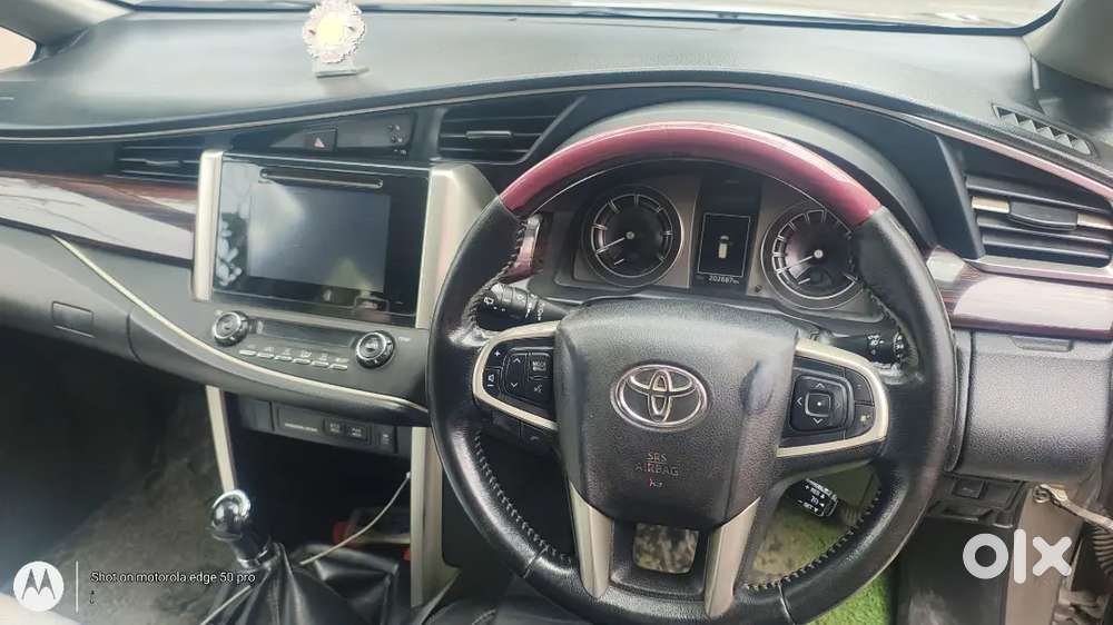 Toyota Innova Crysta Diesel 2017