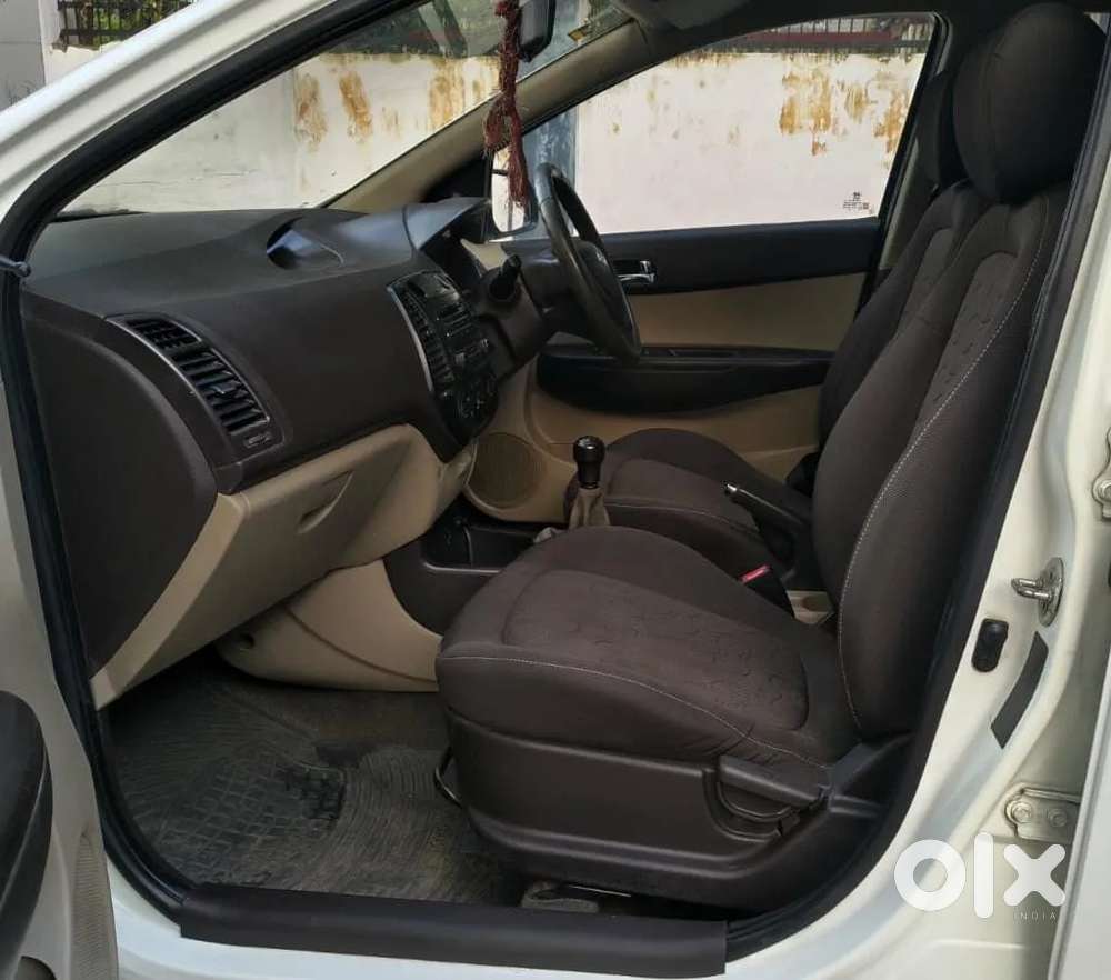 Hyundai I20 Magna, 2010, Petrol