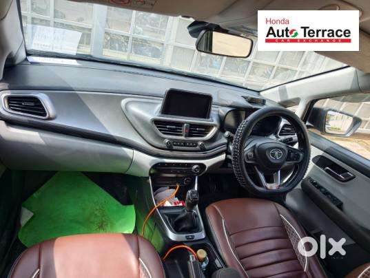 Tata Altroz 1.2 Xz Plus Dark Edition, 2022, Petrol