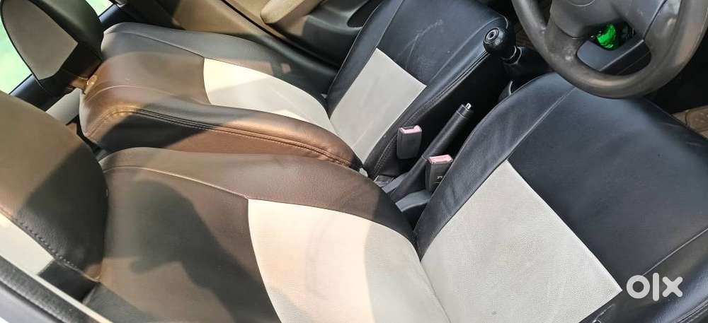 Maruti Suzuki Swift Dzire Vxi, 2011, Petrol