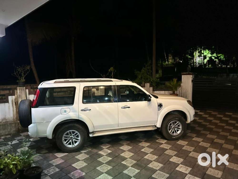 Ford Endeavour 2010 Diesel Well Maintained