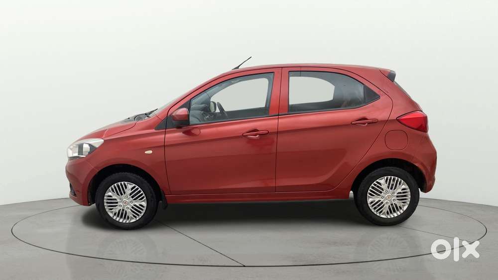 Tata Tiago 1.2 Revotron Xt, 2017, Petrol