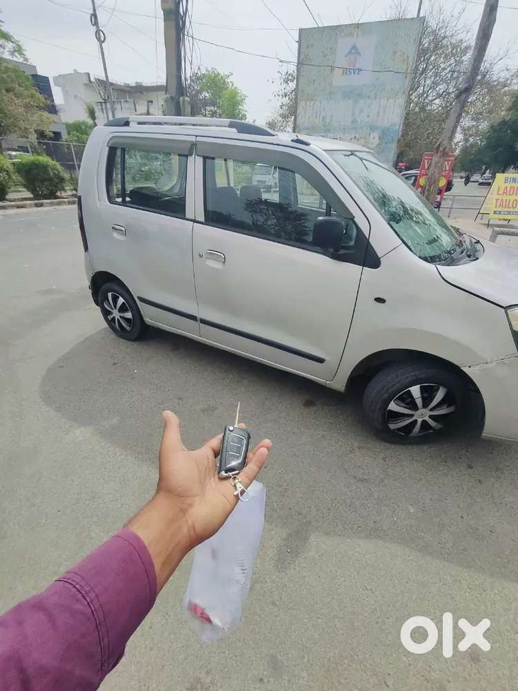 Maruti Suzuki Wagon R 1.0 2010 Cng & Hybrids 122000 Km Driven