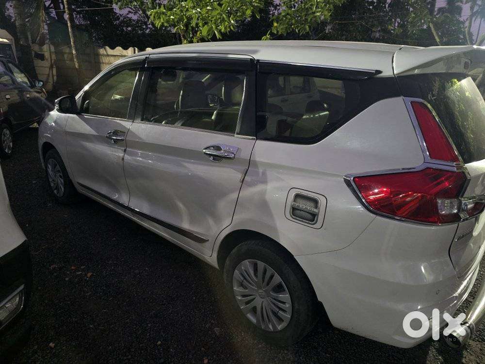Maruti Suzuki Ertiga Vxi (o) Cng, 2022, Cng & Hybrids