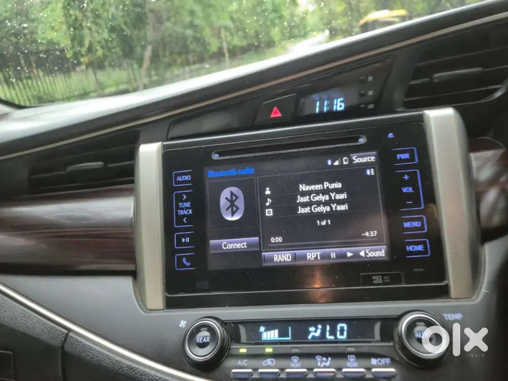 Toyota Innova Crysta 2018 Diesel 165000 Km Driven