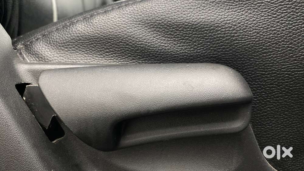Maruti Suzuki Swift Vxi, 2015, Petrol