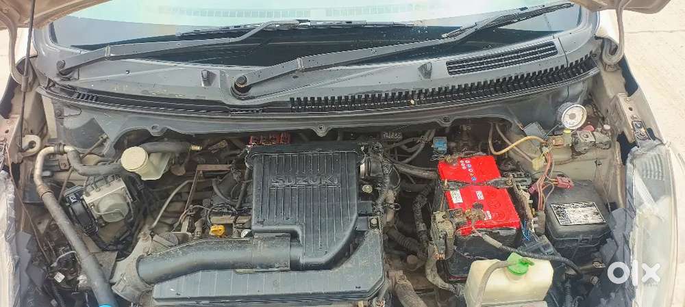 Maruti Suzuki Ertiga 1.5 Zxi 2013