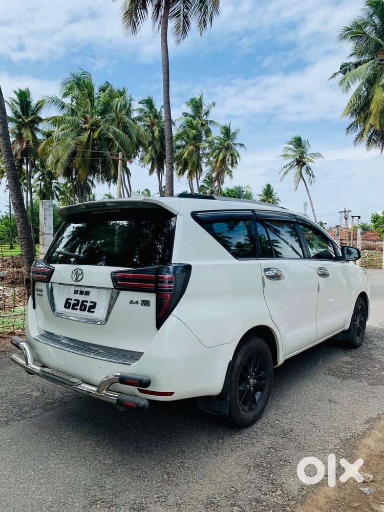 Toyota Innova Crysta 2.4 V, 2019, Diesel