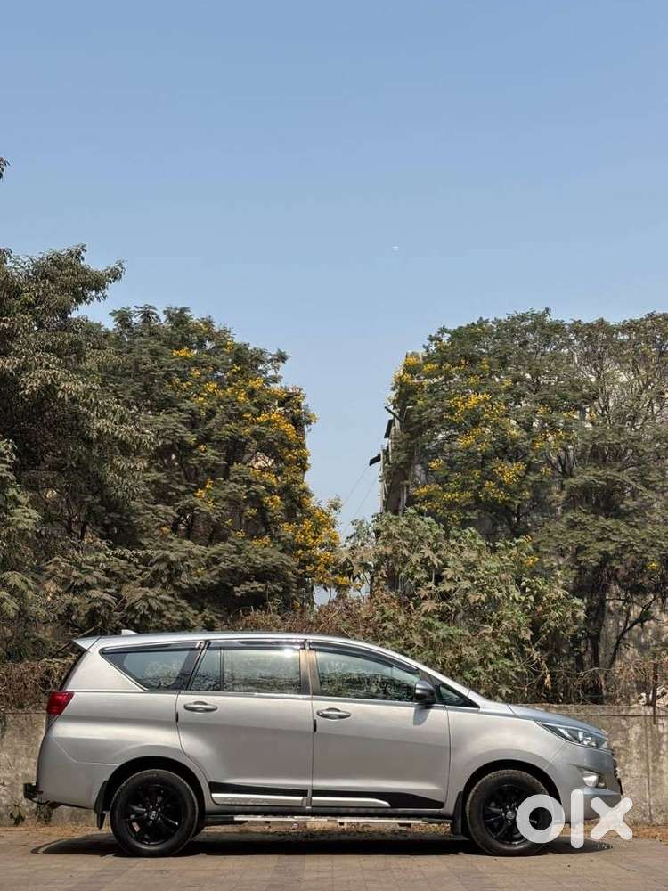 Toyota Innova Crysta 2.4 G Mt, 2017, Diesel