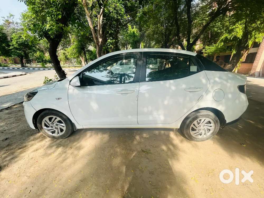 Hyundai Aura 2021 Cng & Hybrids 137000 Km Driven