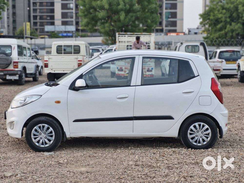 Hyundai I10 Sportz 1.1l, 2014, Cng & Hybrids