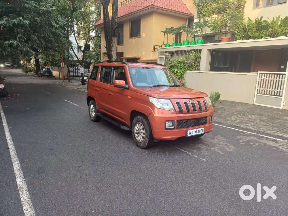 Mahindra Tuv 300 2016