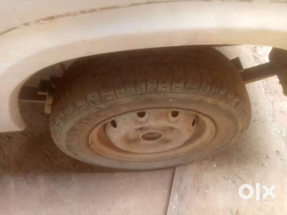 Maruti Suzuki Omni 2013 Lpg 130000 Km Driven