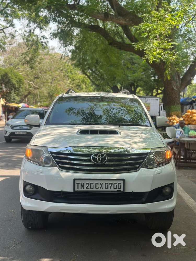 Toyota Fortuner 3.0 4x4 Manual, 2012, Diesel