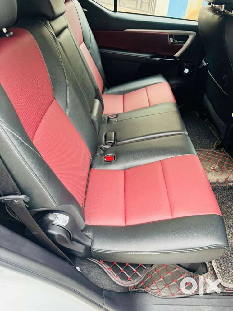 Toyota Fortuner Leader Edition (at), 2026, Diesel