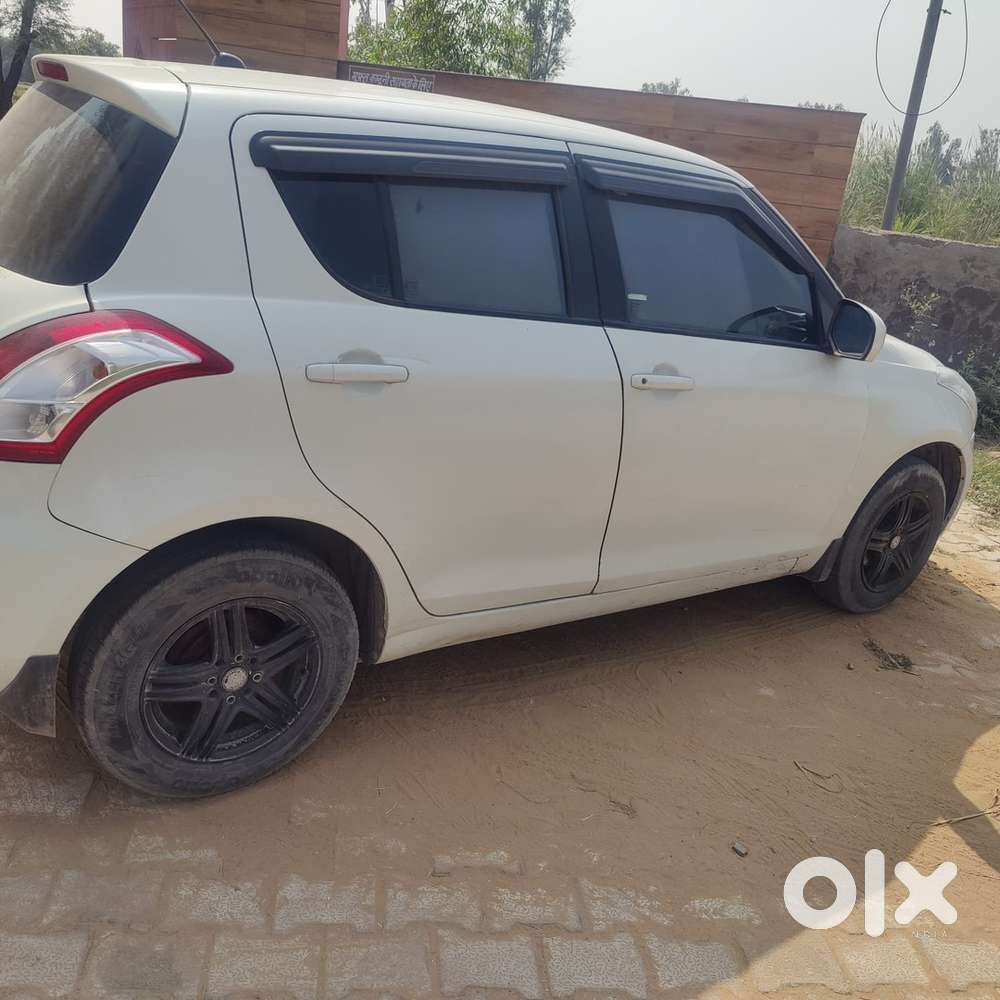 2017 Maruti Swift Lxi
