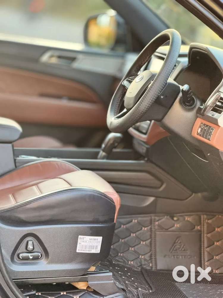 Mahindra Alturas G4, 2022, Diesel