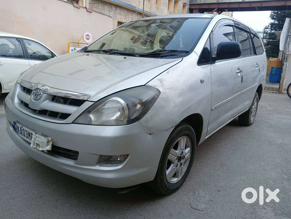 Toyota Innova 2.5 V 7 Str, 2005, Diesel