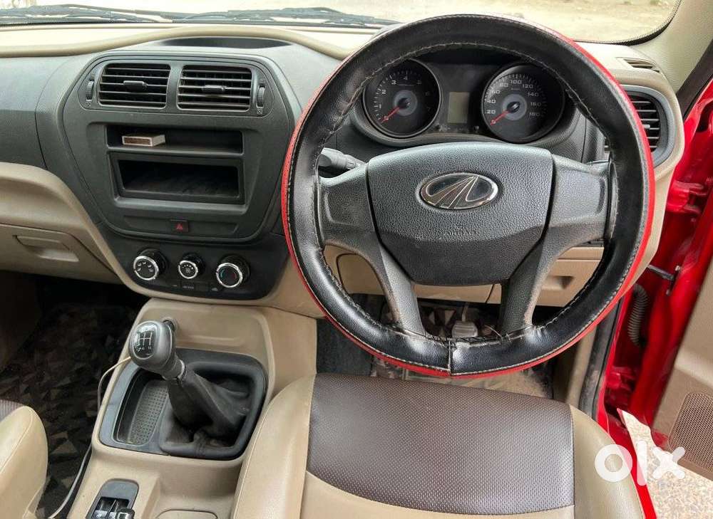 Mahindra Tuv 300 T4 Plus, 2019, Diesel