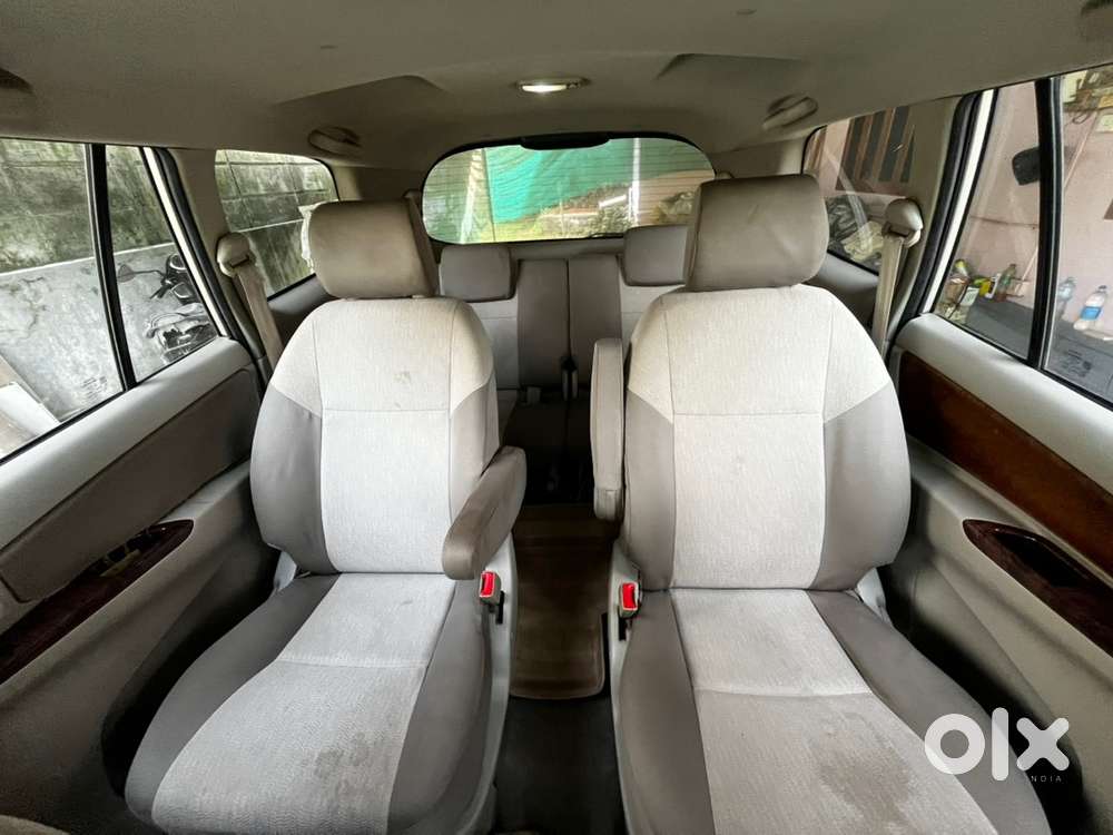 Toyota Innova 2013 Diesel Well Maintained