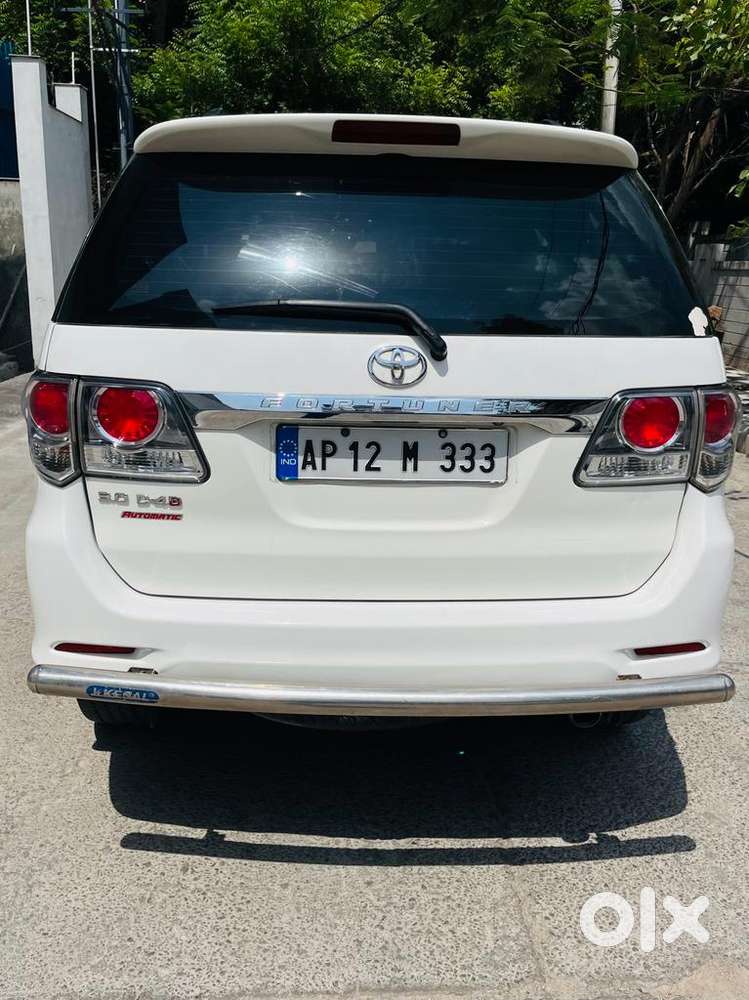 Toyota Fortuner 3.0 4x2 Automatic, 2012, Diesel