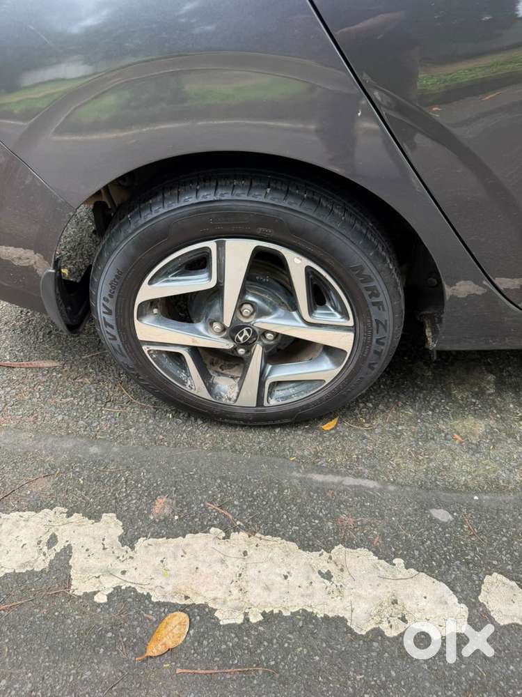 Hyundai Aura 1.0 Sx Plus Petrol, 2020, Petrol