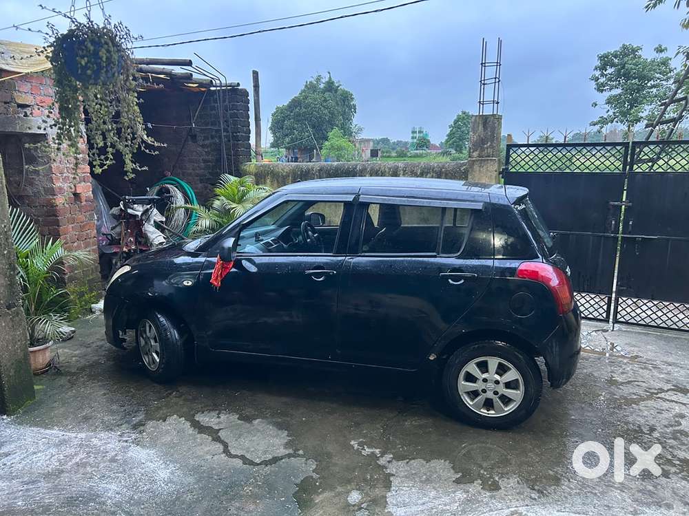 Maruti Suzuki Swift Petrol Automatic 2007