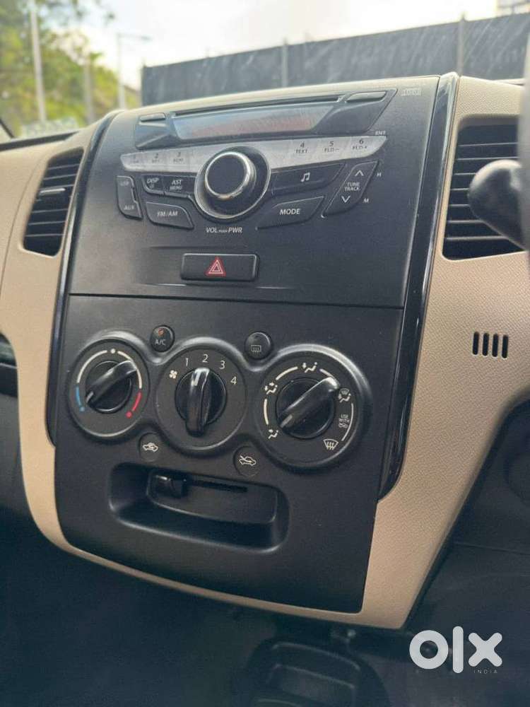 Maruti Suzuki Wagon R 1.0 Vxi Amt, 2017, Petrol