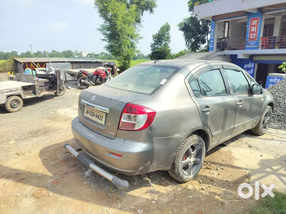 Maruti Suzuki Sx4 Zxi 2013 Petrol Manual