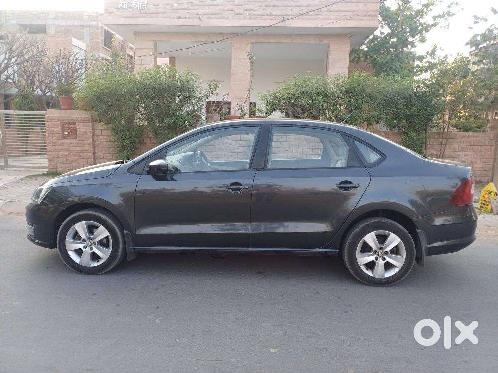 Skoda Rapid 1.0 Tsi Ambition, 2020, Petrol