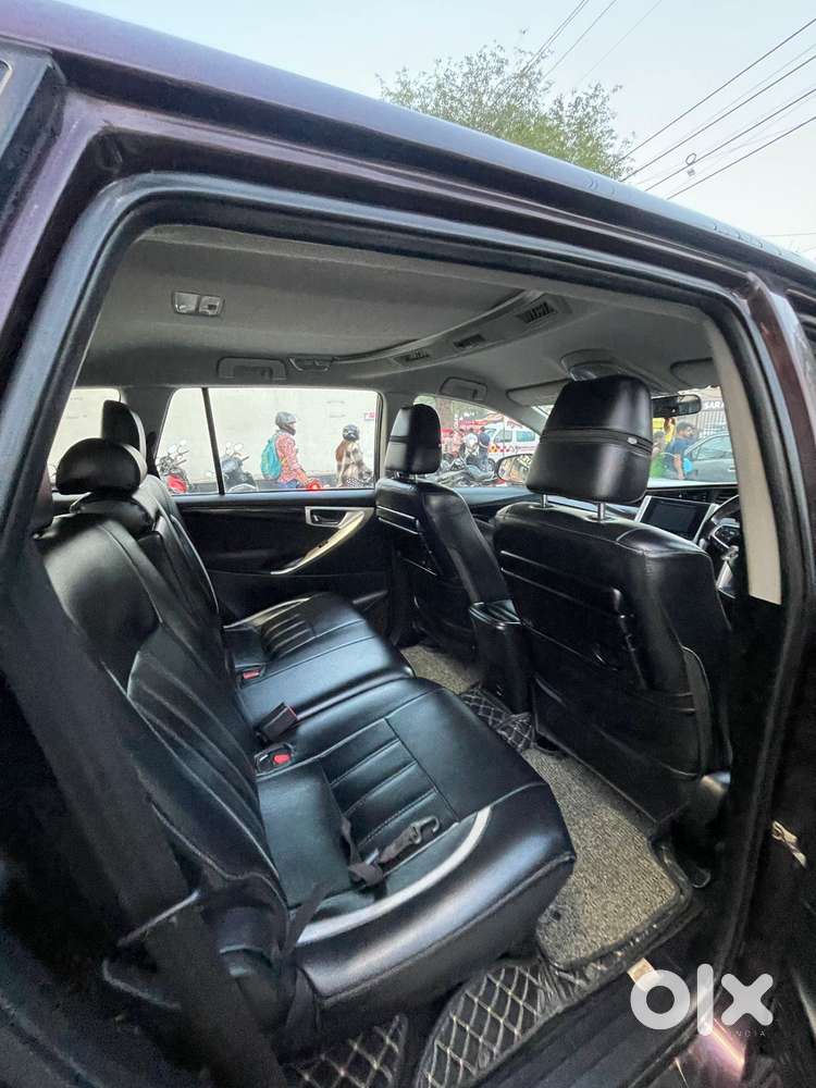 Toyota Innova Crysta 2.4 Vx Mt 8s, 2018, Diesel