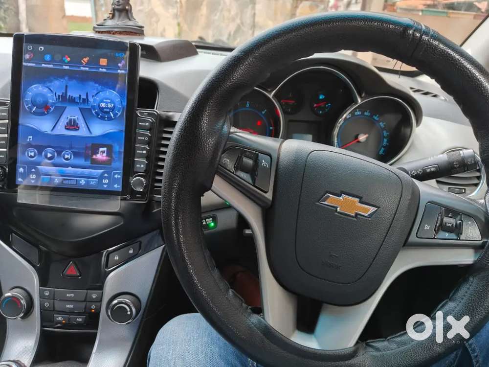 Chevrolet Cruze 2011 Diesel 99000 Km Drivenmodel: