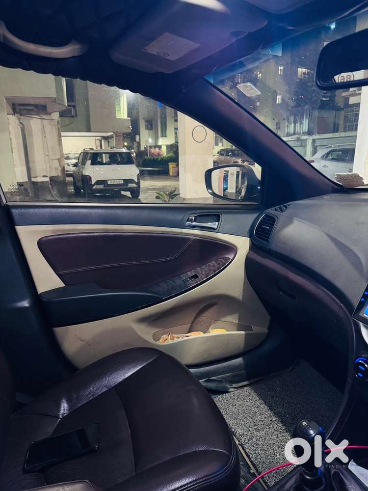 Hyundai Verna 2015 Km Driven