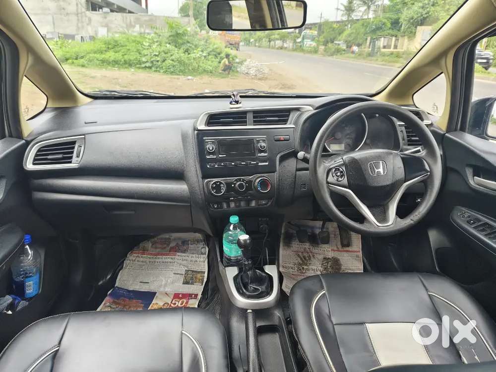 Honda Jazz 2016 Petrol+cng Well Maintained