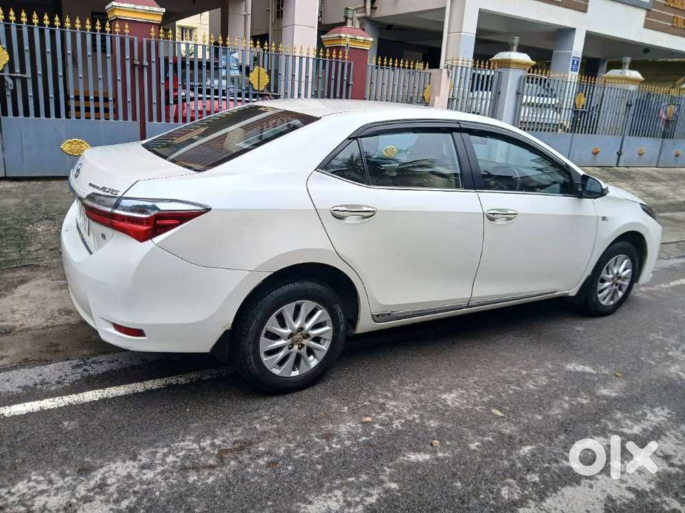 Toyota Corolla Altis 1.8 G, 2017, Petrol