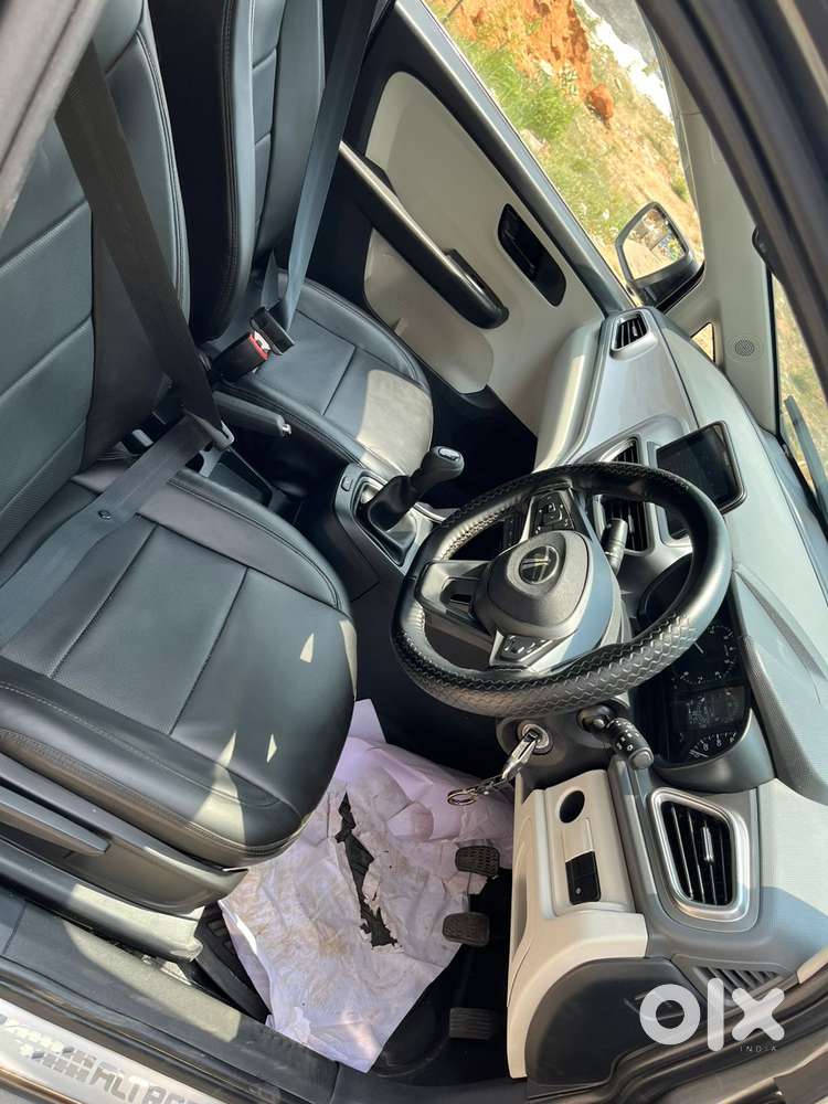 Tata Altroz 1.2 Xm, 2024, Petrol