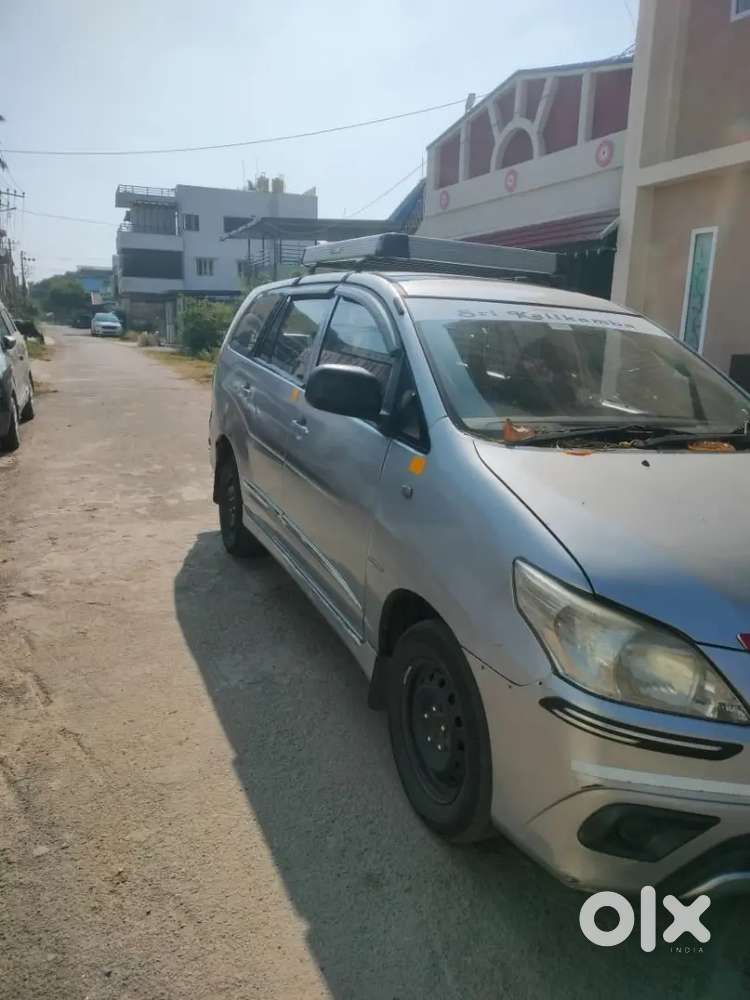 Toyota Innova Diesel 2015