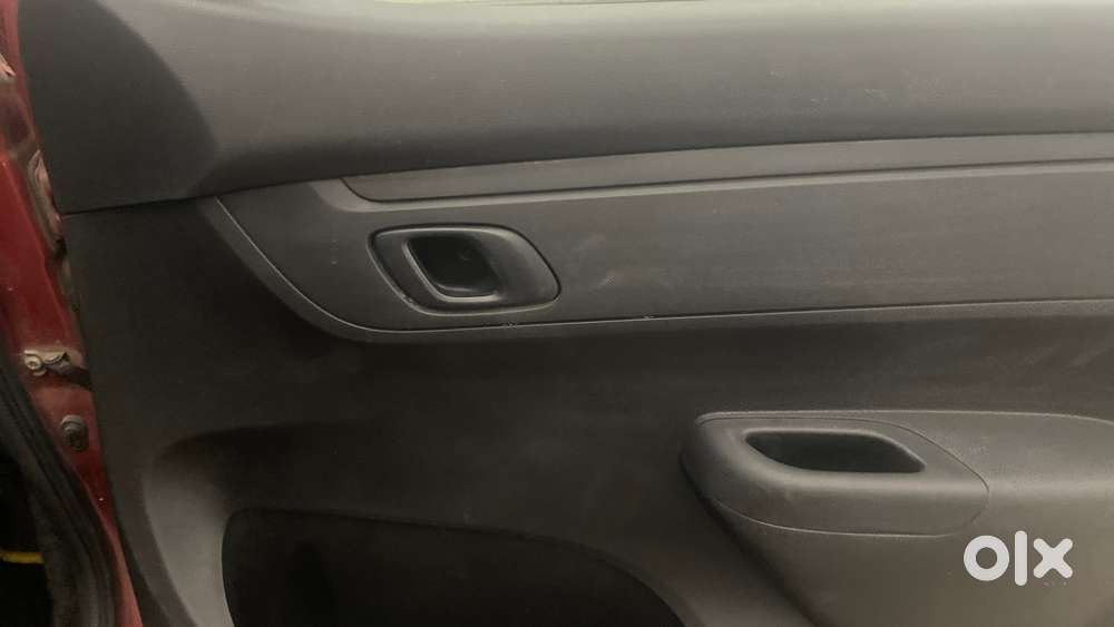Renault Kwid 1.0 Rxt Amt Opt, 2017, Petrol