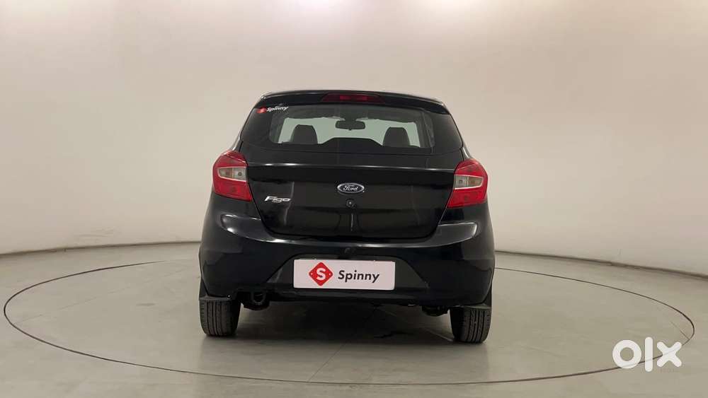 Ford Figo Ambiente, 2015, Petrol